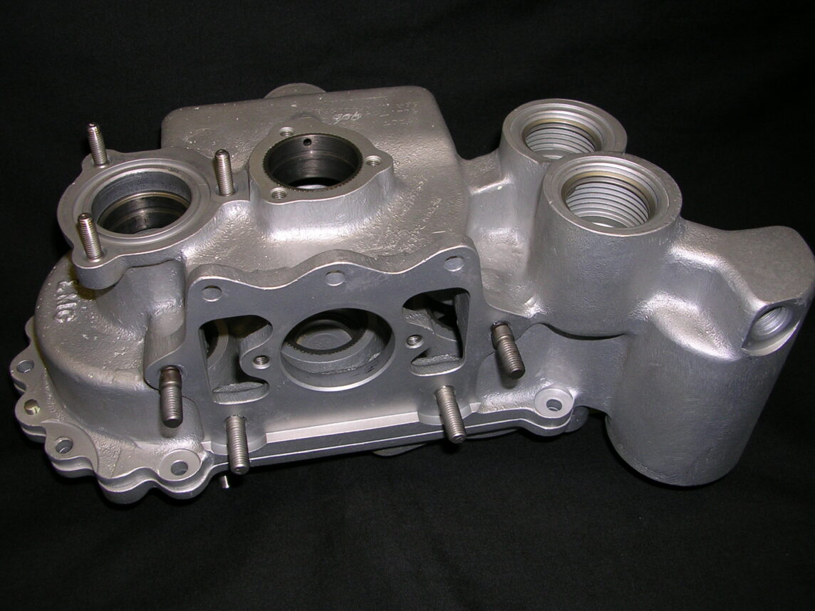 Accessory Gearbox Housing & Cover Avanti Aerospace & Engineering Inc.